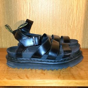 Dr Martens Airwave Black Sandals 6 US L